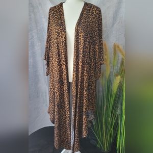 Lady's terra and sky cover up